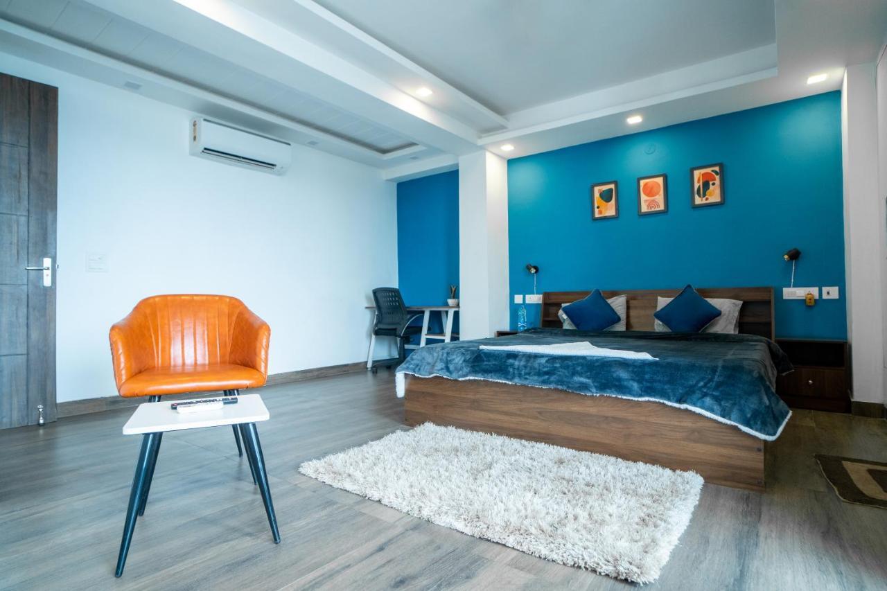 Flxho Uno - Serviced Apartment & Rooms - Golf Course Road 구르가온 외부 사진
